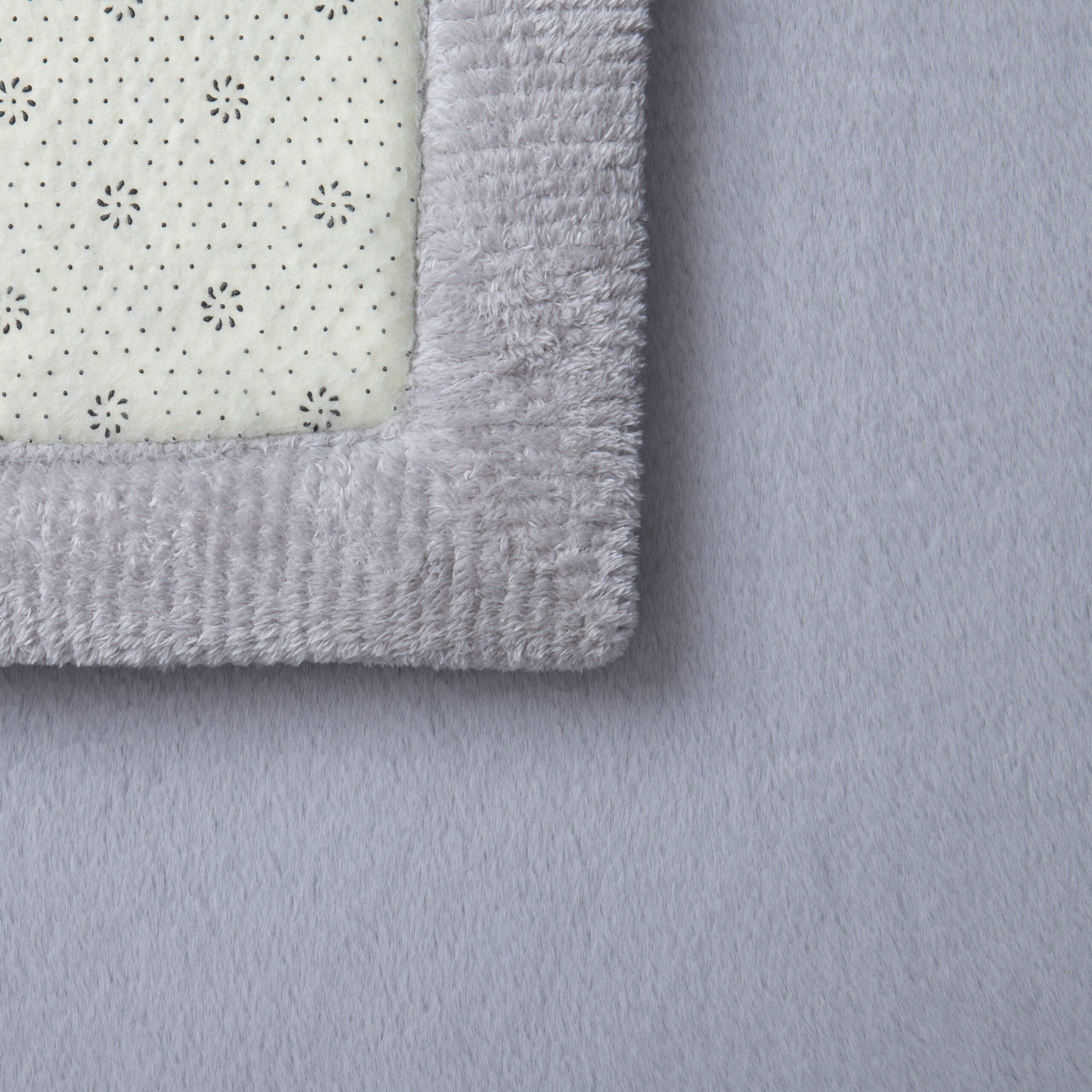 Kids’ Rug Fluffin Light Gray Non-slip